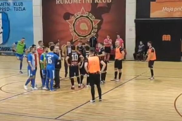 UTAKMICA U BOSNI OKONČANA I PRE POČETKA: Razlog je - HITNA POMOĆ! (VIDEO)