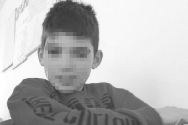 NEOPISIVA TUGA! SAHRANJEN MALENI VUKAŠIN: Porodica neutešna, ceo grad došao da ga ISPRATI