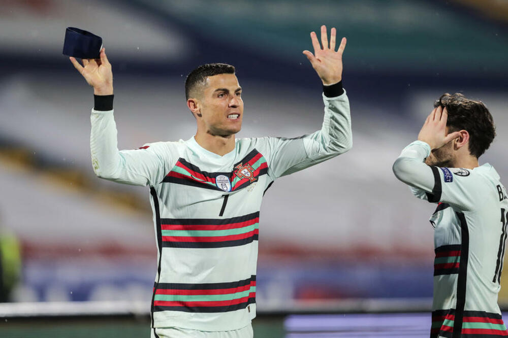ŠTA TI JE SUJETA: Ronaldo se našao "iznenađen i uvređen", pa BLOKIRAO čuveni sajt zbog ovog!