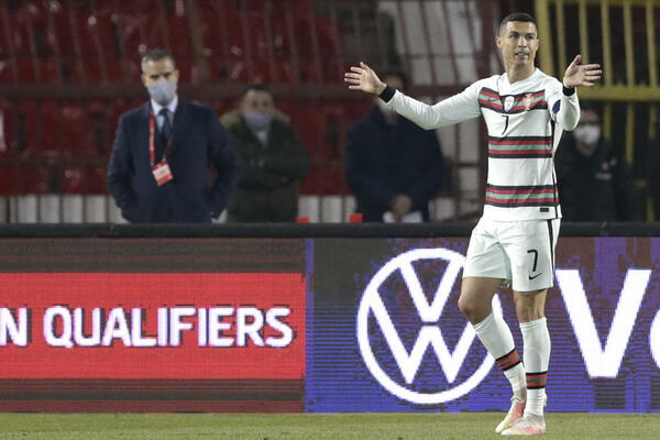 ZNA SE KO JE PONUDIO MILIJARDU I 280 MILIONA DINARA: Pitali su ga da li je čovek ili GNJIDA, stigao odgovor!