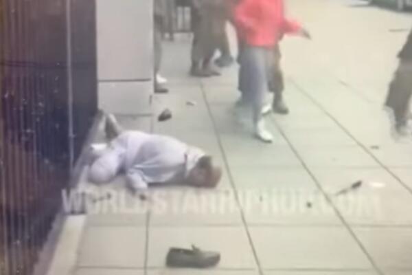 MALOLETNICE (13 I 15) UBILE VOZAČA UBERA DOK SU MU OTIMALE KOLA: Omamile ga ŠOKEROM (UZEMIRUJUĆE)