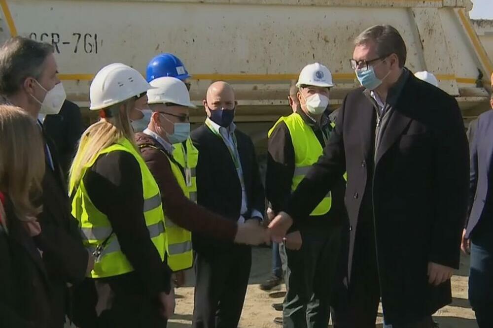 VUČIĆ DANAS PRISUSTVUJE POČETKU RADOVA na deonici Novi Beograd-Surčin