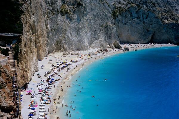 OSTRVO U GRČKOJ KOJE SRBI OBOŽAVAJU KRIJE MRAČNU TAJNU: More svake godine ODNOSI ŽIVOTE iako su turisti UPOZORENI