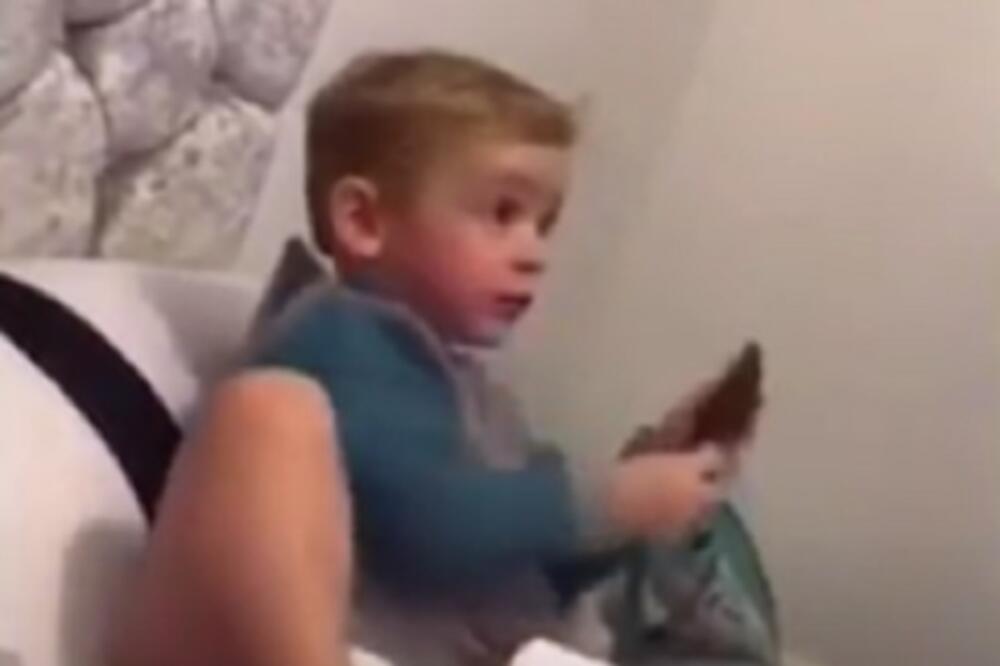 7 ZNAKOVA DA VAM JE DETE ULTRA PAMETNO: Ako primetite OVO kod njega znači da odgajate PRAVOG GENIJALCA