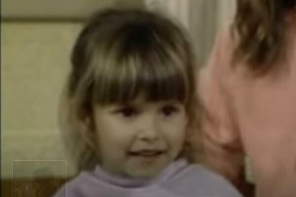 UBISTVO DETETA KOJE JE ZAPANJILO SVET: Vlastiti OTAC joj ispalio metak u glavu, pa živeo sa NJIHOVIM LEŠEVIMA