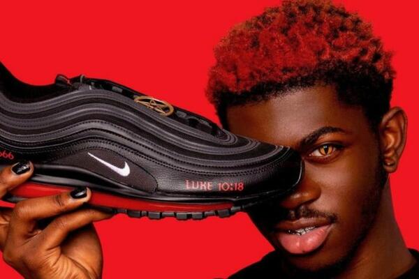 Afera oko SATANINIH PATIKA dobija SUDSKI epilog: NAJKI podneo TUŽBU - zna se čija je KRV u ĐONOVIMA!