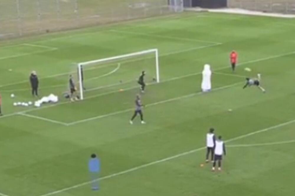 DA SE RAČUNA POGODAK NA TRENINGU VEĆ BI IMALI NAJBOLJI GOL SEZONE: Danac "škorpionom" zatresao mrežu! (Video)