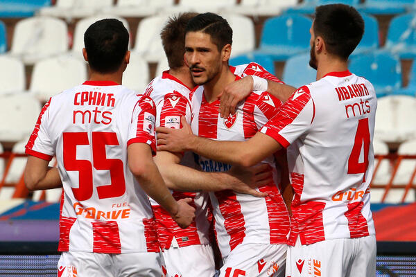 ITALIJANI I KATAI UVELI ZVEZDU U POLUFINALE: Crveno-beli odličnim početkom slomili IMT! (VIDEO)