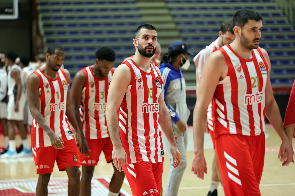 NEMA POBEDA NEMA NI NAGRADA: Zvezdini loši rezultati u Evropi odrazili se na finansije u klubu (FOTO)