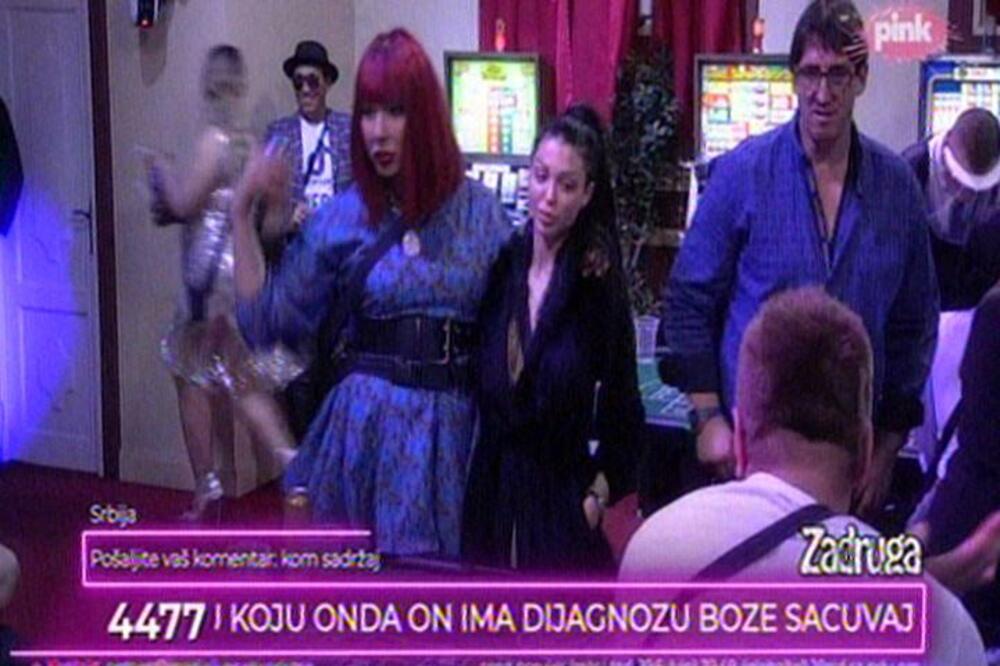 BRENDA ODRŽALA MAJI LEKCIJU PONAŠANJA: "Gledaš u njega kao paćenica bez šminke"!