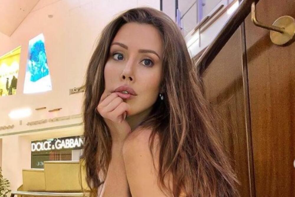 ĆERKA JE DRAGANA KOJIĆA KEBE, BILA JE PEVAČICA A ONDA JE NAPUSTILA SRBIJU: Upisala fakultet, živi u Los Anđelesu!