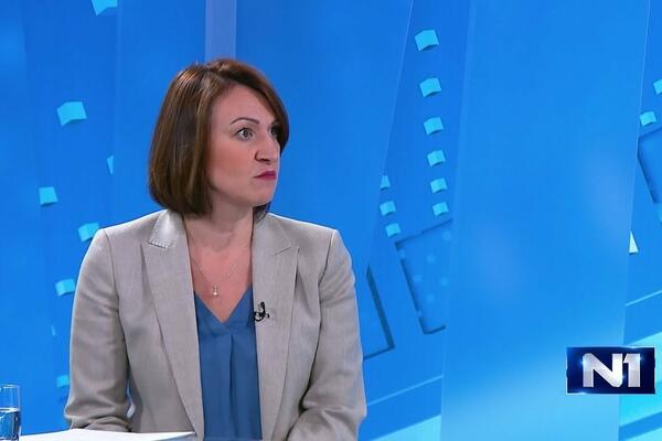 Pre par sati u ZAGREBU je uvedeno obavezno NOŠENJE MASKI na OTVORENOM: Oglasila se GRADONAČELNICA i ZBUNILA izjavom