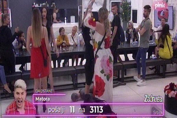 SLEDI VELIKO SUKOBLJAVANJE U ZADRUZI: Ljubavnici protiv povređene žene, ima da padnu ŠAMARI?