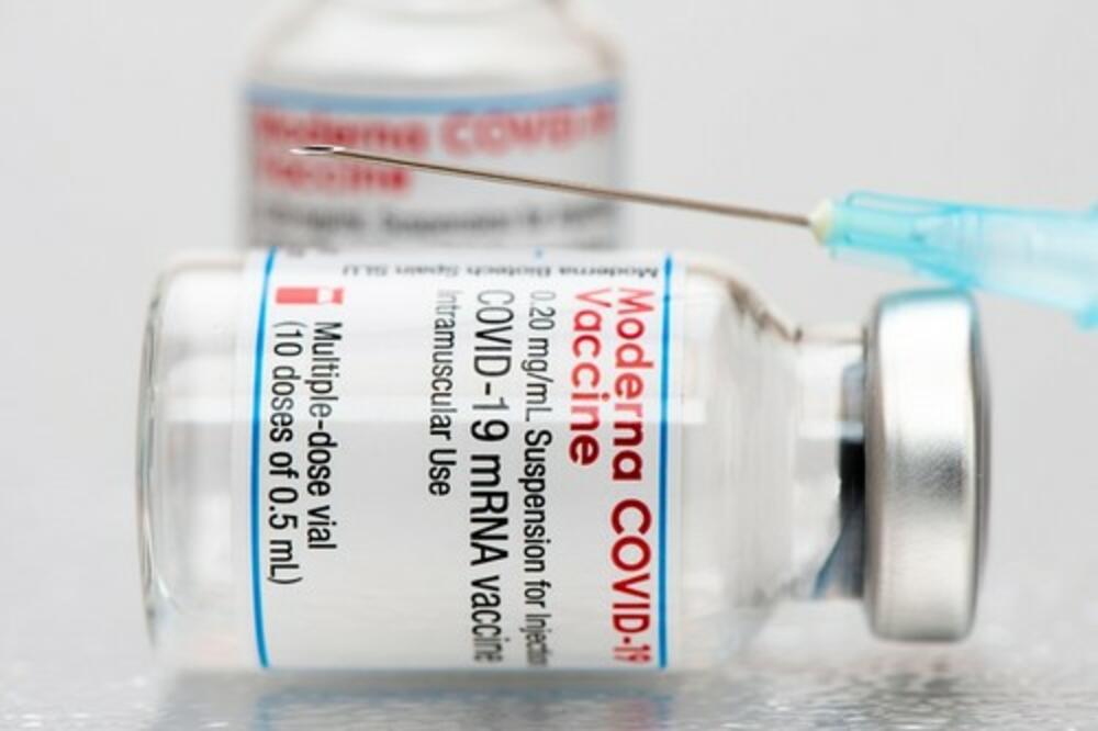 VAŽNE VESTI U VEZI VAKCINE PROIZVOĐAČA MODERNA: Odobrene su dve promene