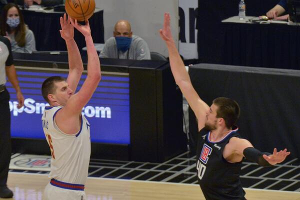 DA LI SUDIJE NAMERNO SABOTIRAJU JOKIĆA!? Ponovo nije izveo nijedno slobodno bacanje