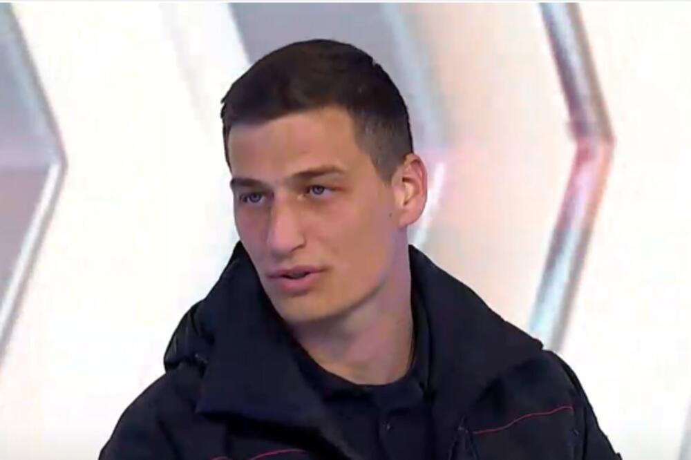 HEROJ NACIJE! Oglasio se i vatrogasac Đorđe nakon što je prodata kapitenska traka!