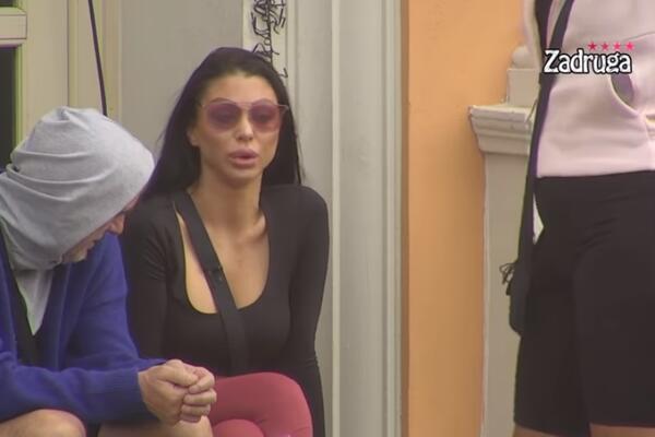 TO JE TO, DOŠAO JE I TAJ DAN: Maja Marinković se pojavila u VENČANICI, Janjuš je gledao na ivici SUZA!