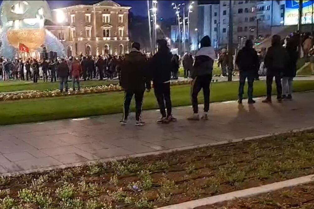 SAD SE ZAPITAJTE: Nakon igranog kola na Savskom trgu, ovaj snimak sa plućima obavezno pogledajte! (VIDEO)