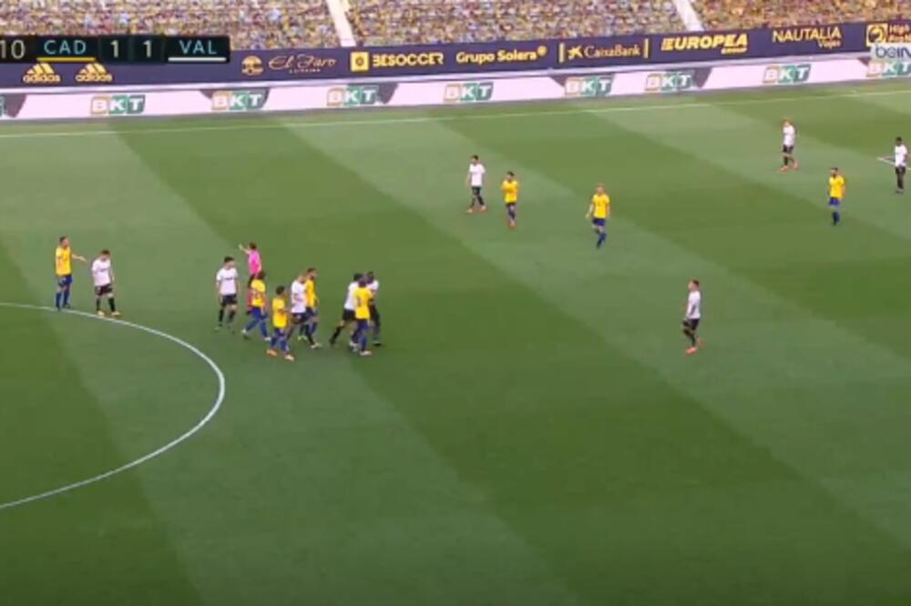 SKANDAL U ŠPANIJI: Meč prekinut zbog uvreda na rasnoj osnovi