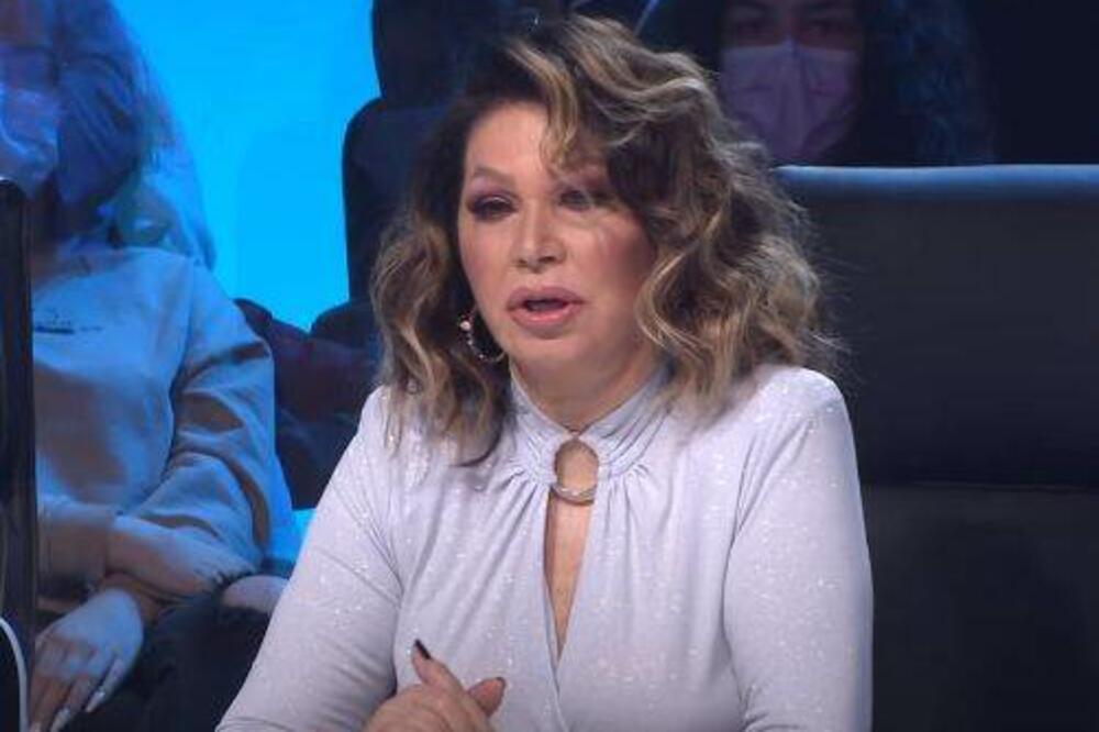 KAO DA JE PRAVI SARAJLIJA! Neda Ukraden PONOSNO pokazala svog UNUKA: I svira i peva, BIĆE VELIKA ZVEZDA!