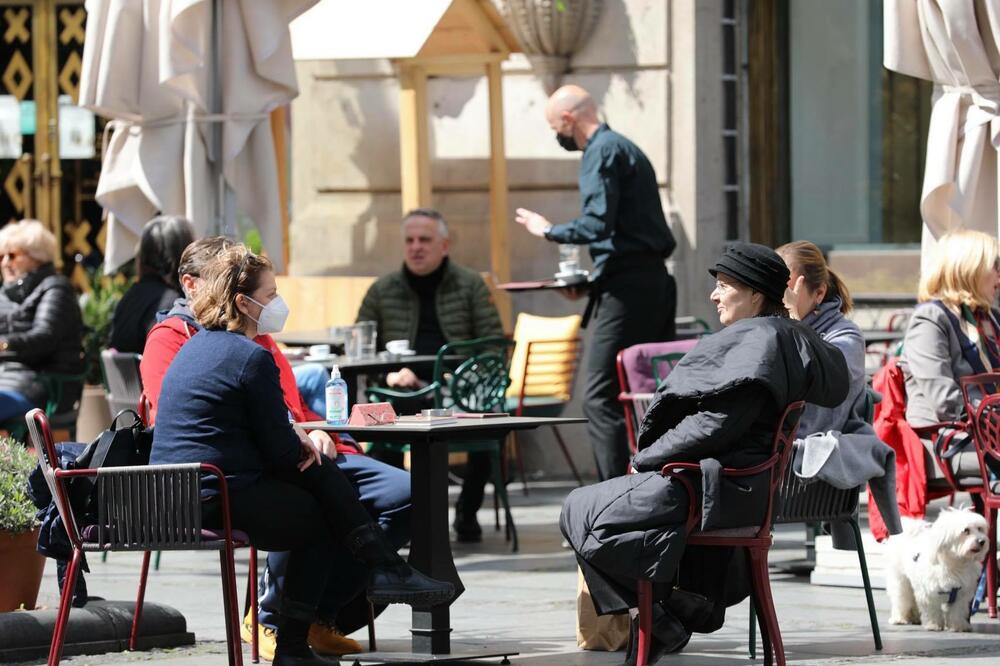 DANAS ĆE BITI NAJTOPLIJI DAN OVE SEDMICE, ALI ZA PRAZNIK NE IZLAZITE IZ KUĆE BEZ KIŠOBRANA: Nova prognoza Đurića!