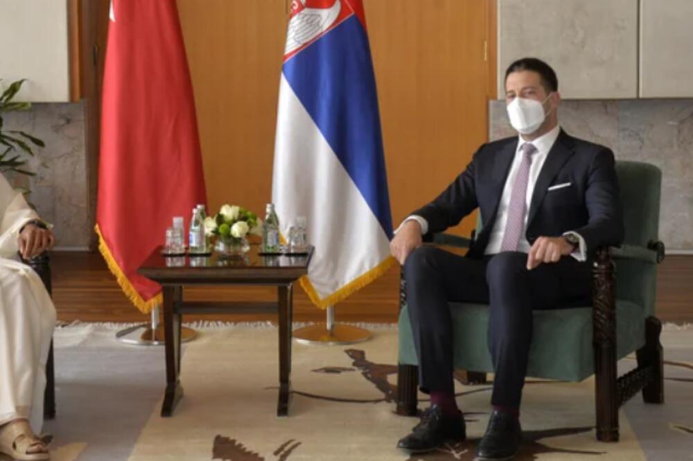 Ministar Udovičić sa šeikom Naserom bin Hamadom Al Kalifom – Čast i privilegija je ukazati gostoprimstvo! (VIDEO)