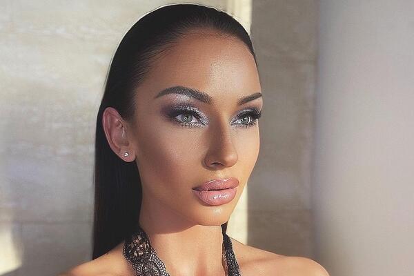 DANAS NAKON SILHIH OPERACIJA IZGLEDA ATRAKTIVNO, A TEK DA JE VIDITE U PROŠLOSTI: Katarina Živković ne liči na sebe!