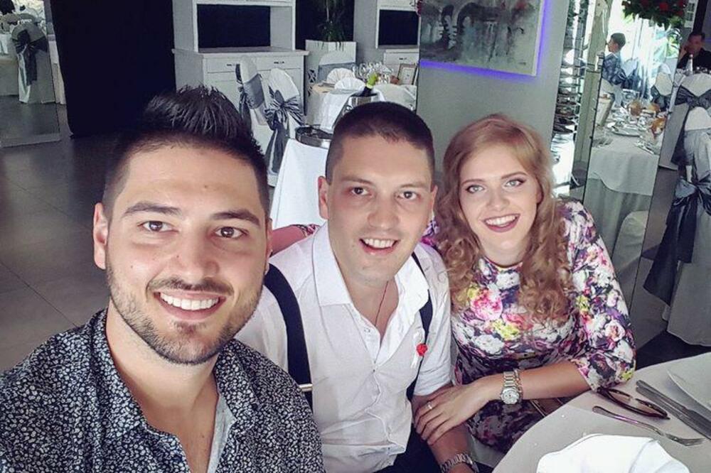 LJUBA PERUĆICA U PORODICI IMA PROROKA: Brat poznatog muzičara GLEDA U ZVEZDE, otkrio sudbinu PEVAČU!