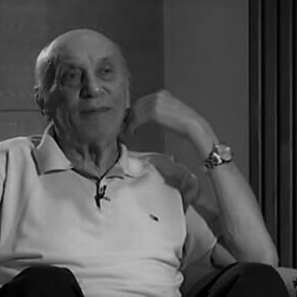 UMRO PREDRAG ŽIVKOVIĆ TOZOVAC! Čuveni pevač izgubio bitku sa korona virusom