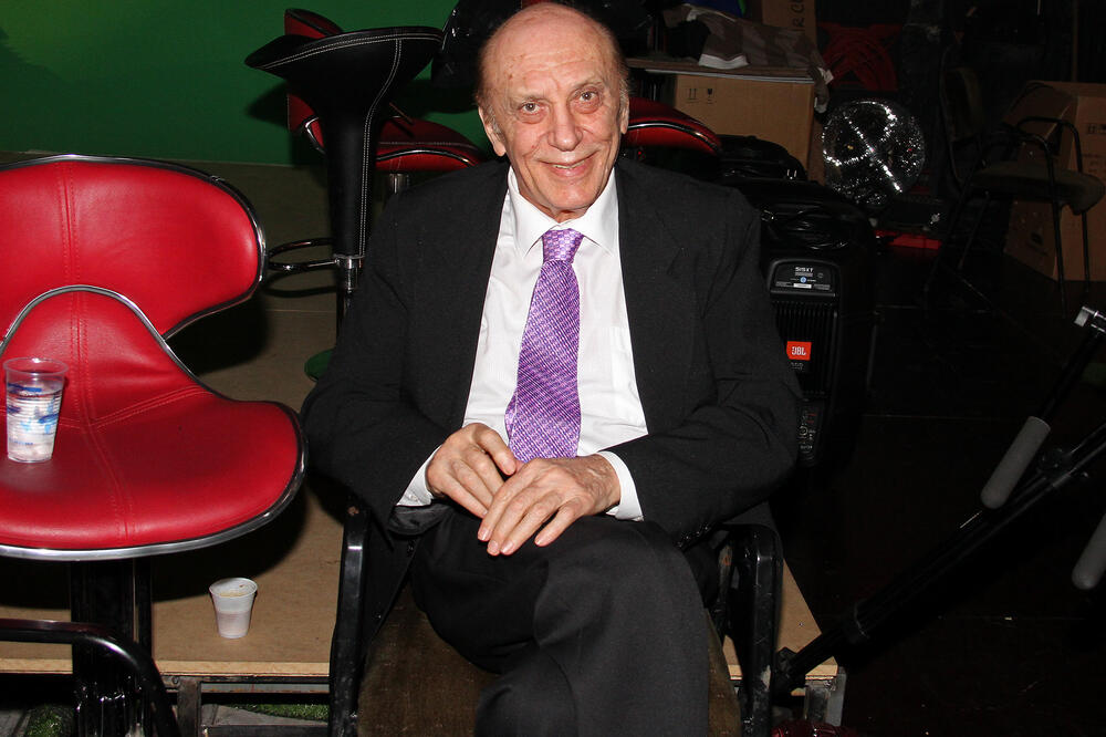 JOŠ JEDAN POZNATI SRBIN NE MOŽE DA DOĐE SEBI NAKON TRAGIČNE SMRTI: "Nema više legende...."