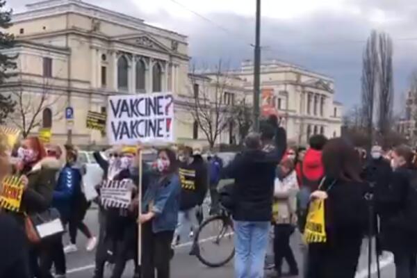 BORBA ZA ŽIVOT! ZAVRŠEN PROTEST U SARAJEVU: Aktuelnoj vlasti dat ROK DA PODNESU OSTAVKE! (FOTO/VIDEO)