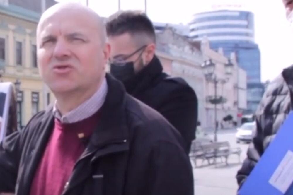 NS UŽIVO: Bora Novaković hoće da nas ućutka