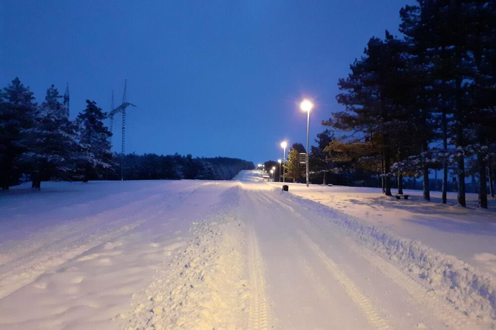 OLUJA ARVEN NAPRAVILA HAOS U VELIKOJ BRITANIJI: 30.000 ljudi ostalo bez STRUJE na severu ENGLESKE i ŠKOTSKE (VIDEO)