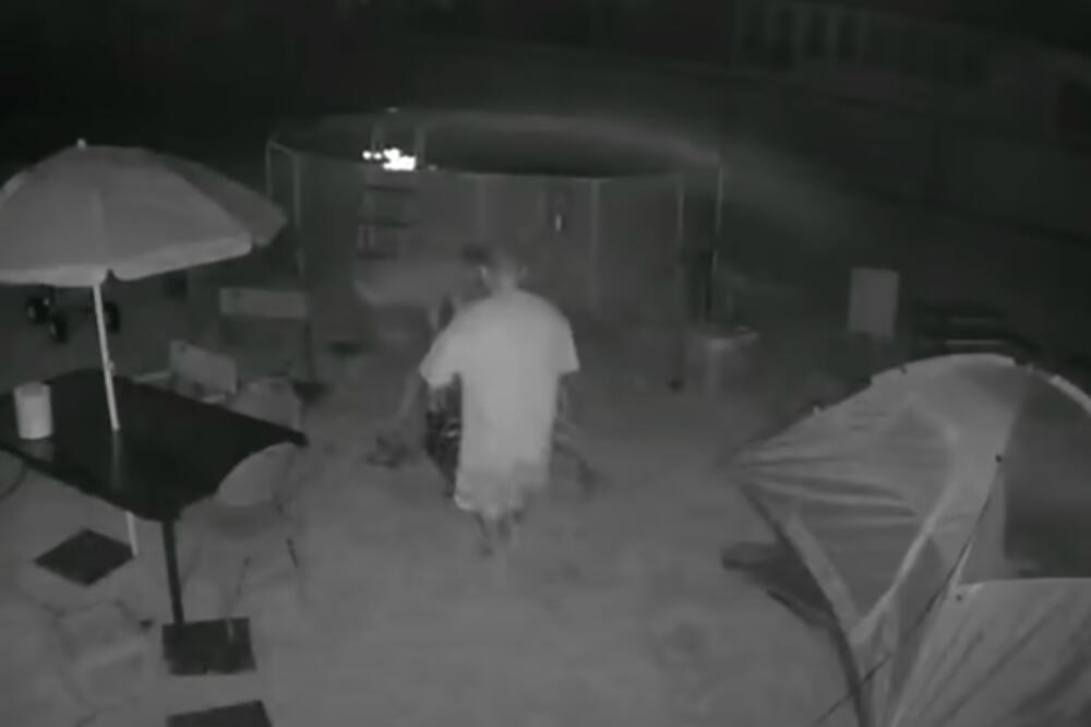 KLOPKA! OTAC SAZNAO DA MU SE ĆERKA DOPISUJE SA NAPASNIKOM: Umesto sastanka sa njom dobio BRUTALNU OSVETU (VIDEO)