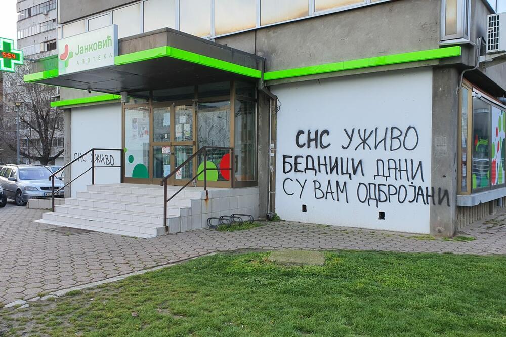 "DANI SU VAM ODBROJANI": Strašna pretnja novinarima NS Uživo u Novom Sadu