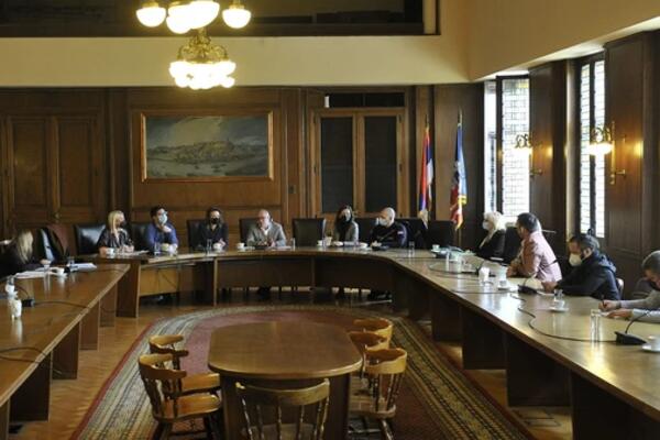 USKORO POVRATAK U NORMALU?Spreman predlog protokola za bezbedno organizovanje SVADBI, KONCERATA I OTVARANJE KLUBOVA