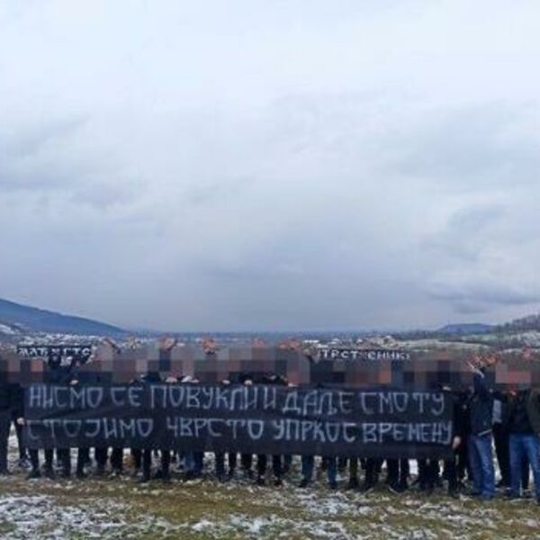 OGLASILI SE VATRENI NAVIJAČI PARTIZANA: Grobari se izrazili TRANSPARENTOM (FOTO)