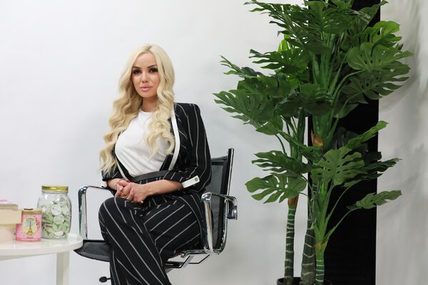 ''OČEKUJEM JOŠ JAČE NAPADE NA PREDSEDNIKA DAČIĆA'' Ana Grozdanović progovorila o ''SONJI IZ LONDONA''