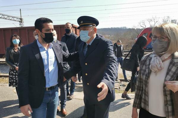 MINISTAR MOMIROVIĆ NAJAVIO: Do kraja godine u Srbiji tri brza voza po ceni od oko 62,2 miliona evra!