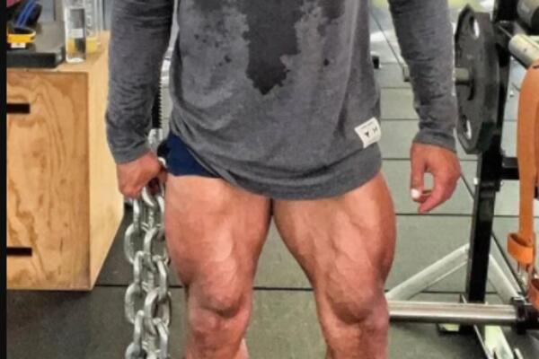 PLANETA JE OSTALA BEZ DAHA: Čuveni glumac pokazao sliku NOGU, ovo je STRAŠNO! (FOTO)