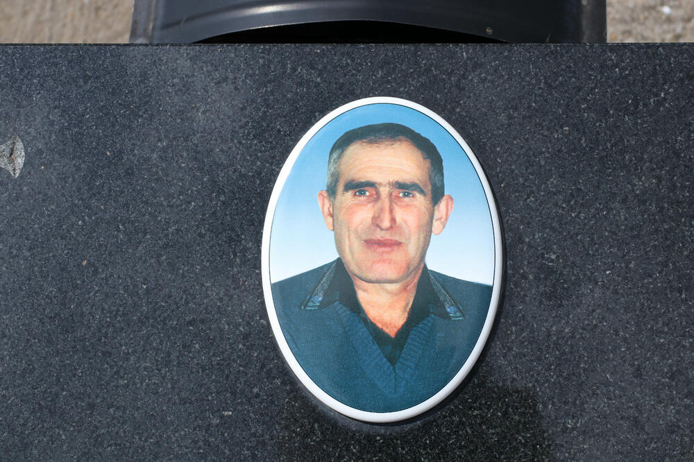 11 GODINA OD MASAKRA KOJI JE ZAVIO SRBIJU U CRNO: Ljubiša je ubio 13 osoba u Velikoj Ivanči, presudio i svom sinu