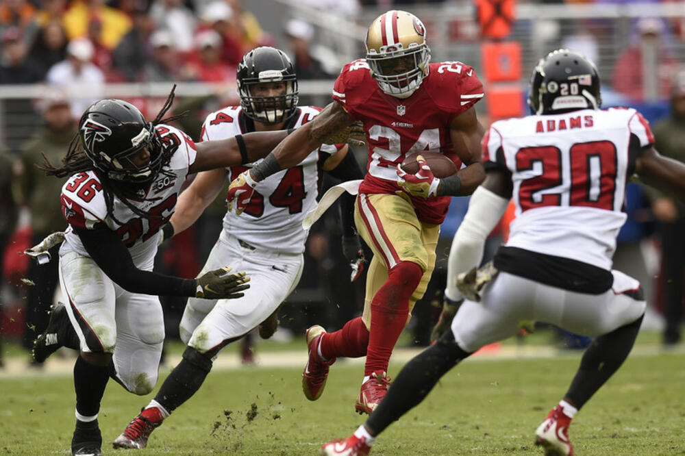 KAO U HOROR FILMU: Bivši NFL as počinio PET ubistava, a zatim sam sebi presudio!