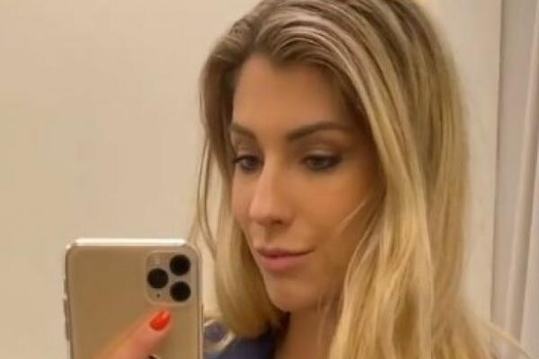 MAĐARSKA ZVEZDA FILMOVA ZA ODRASLE BILA SA IGRAČIMA JUNAJTEDA: Otkrila je i ono što nije SMELA! (FOTO)