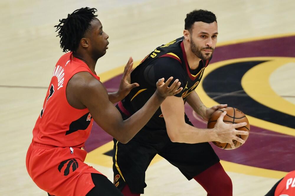 MISTERIOZNA BOLEST NAPALA NBA ZVEZDU: 10 kilograma manje za 10 dana!