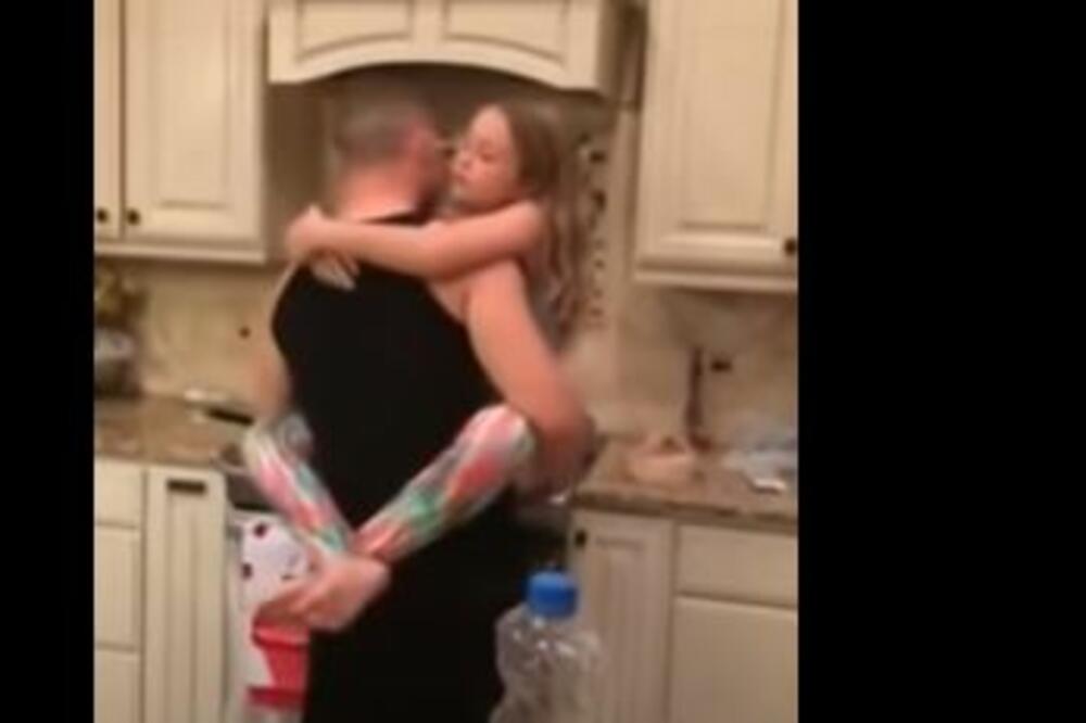 MAJKA JE MISLILA DA OTAC I ĆERKA KUVAJU: Scenu koja se odigrala NIJE OČEKIVALA! (VIDEO)