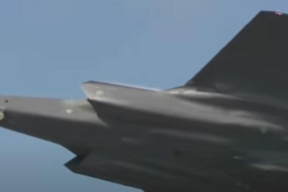 JEFTINIJI JE OD F-35 I TEŽE GA JE UOČITI: Kada Kim vidi šta su izbacili JUŽNJACI, neće mu biti svejedno