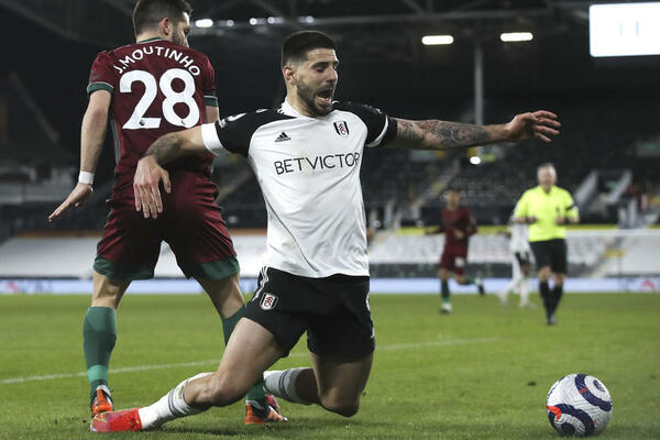 MITROVIĆ NEMOĆAN: Traore ZAKUCAO Fulam u zonu ispadanja