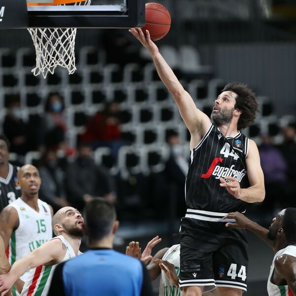 "TEODOSIĆ HTEO DA IDE NA EVROBASKET": Trener Virtusa progovorio o Miloševom izostanku iz reprezentacije (FOTO)