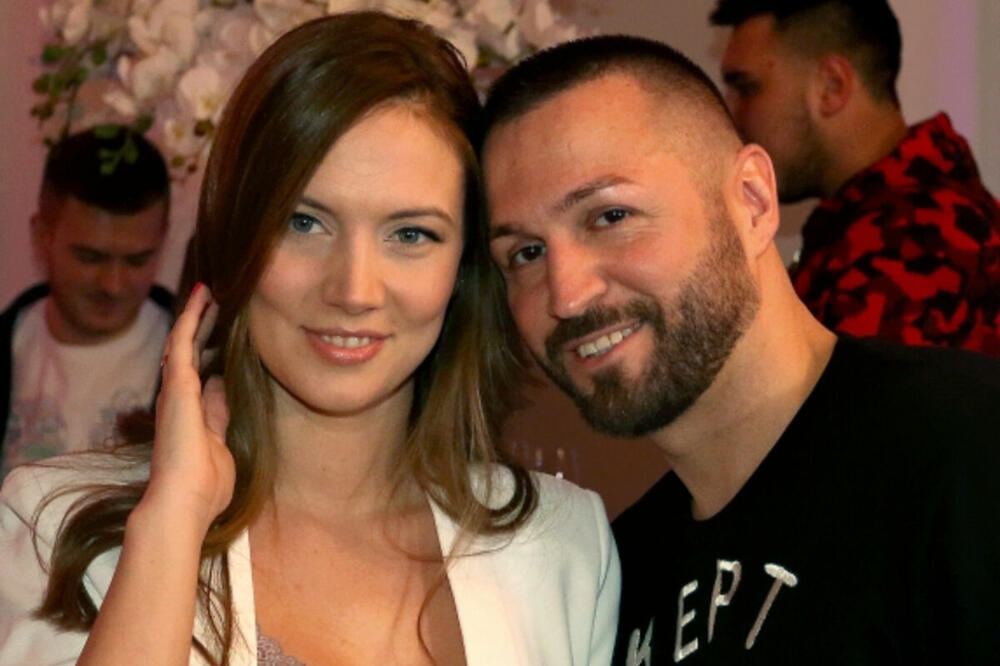 IPAK ĆE EPILOG BITI U RIJALITIJU?! IVANA ALEKSIĆ DOBILA VRTOGLAVU PONUDU ZA ULAZAK: Sve će se preokrenuti, KONAČNO!