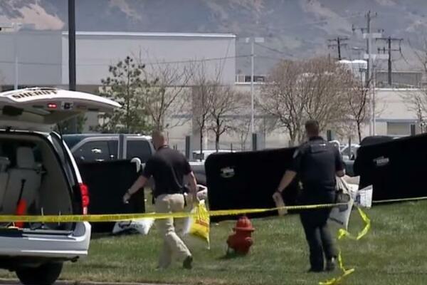 STRAVA I UŽAS U JUTI: Napadač pucao dvojici šerifa u lice, policija ga odmah ELIMINISALA! (VIDEO)